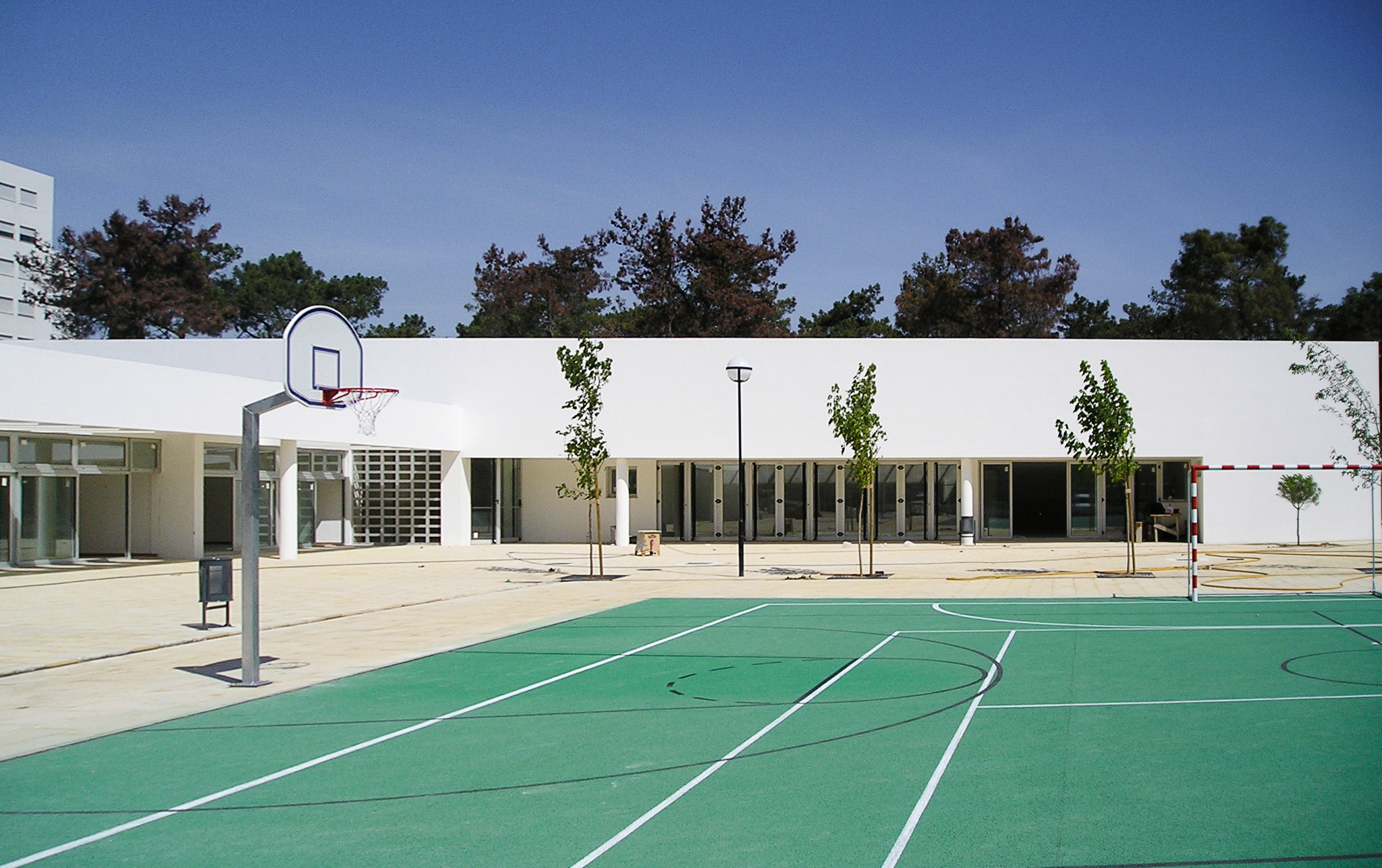 JARDIM DE INFÂNCIA E ESCOLA DO 1º CICLO DOS FIDALGUINHOS